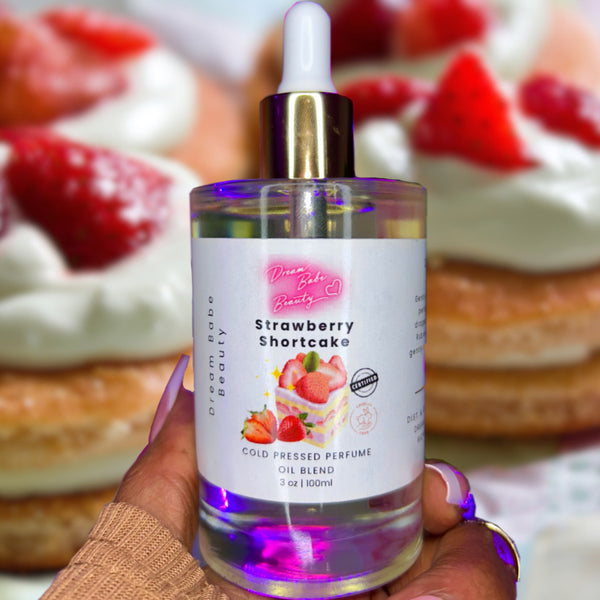 Pheromone Infused Strawberry Shortcake Body Oil 🍰🍓✨ – Dream Babe cosmetics